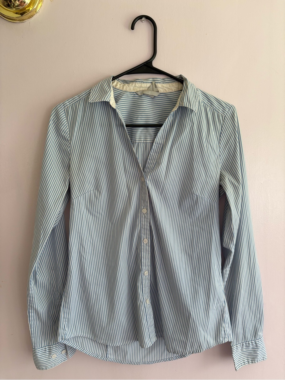 H&M Women's Light Blue & White Pinstripe Button-Down Shirt